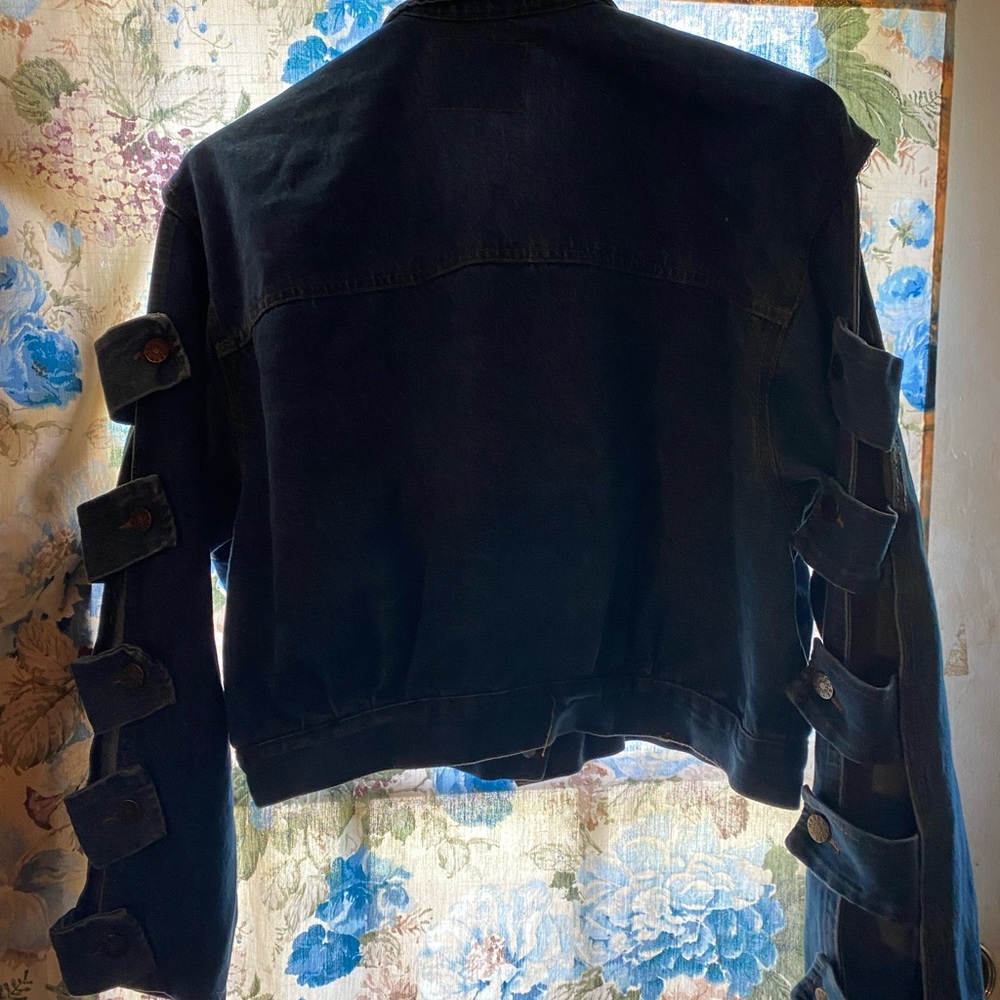 Jean jacket - Picture 2 of 4
